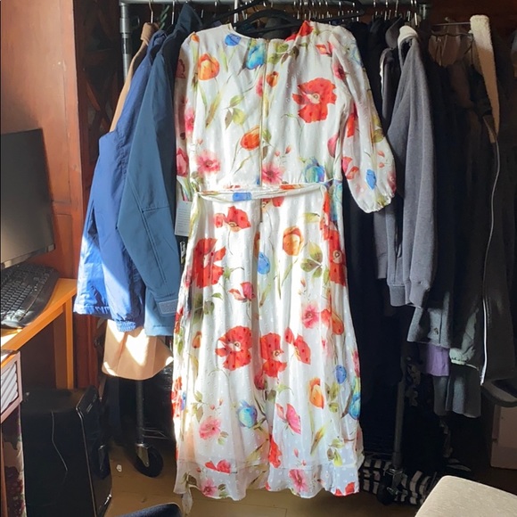 Colorful And Classy Spring Flower Dress - Picture 2 of 8